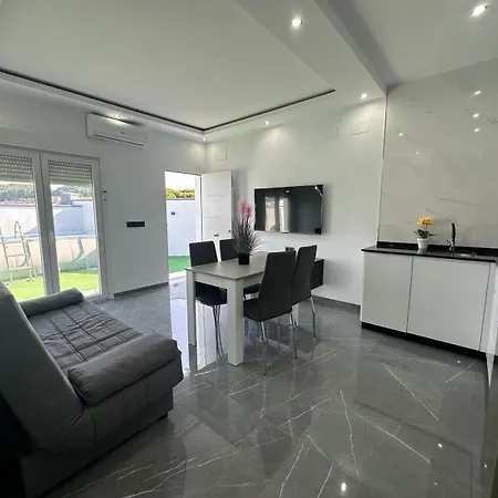 Nueva Casa Con Piscina I * Conil De La Frontera