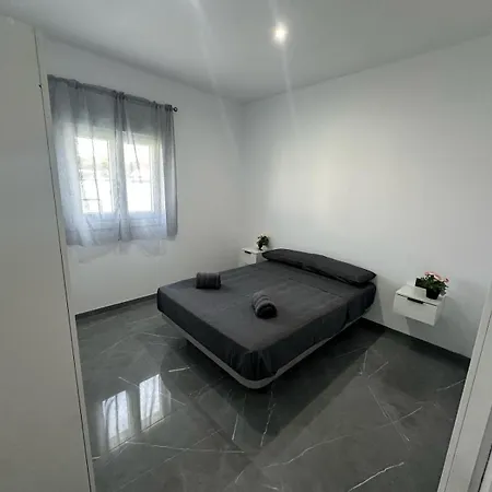 Nueva Casa Con Piscina I Holiday home *
